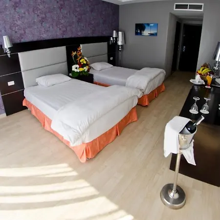 Premium Seagull Beach Resort-2